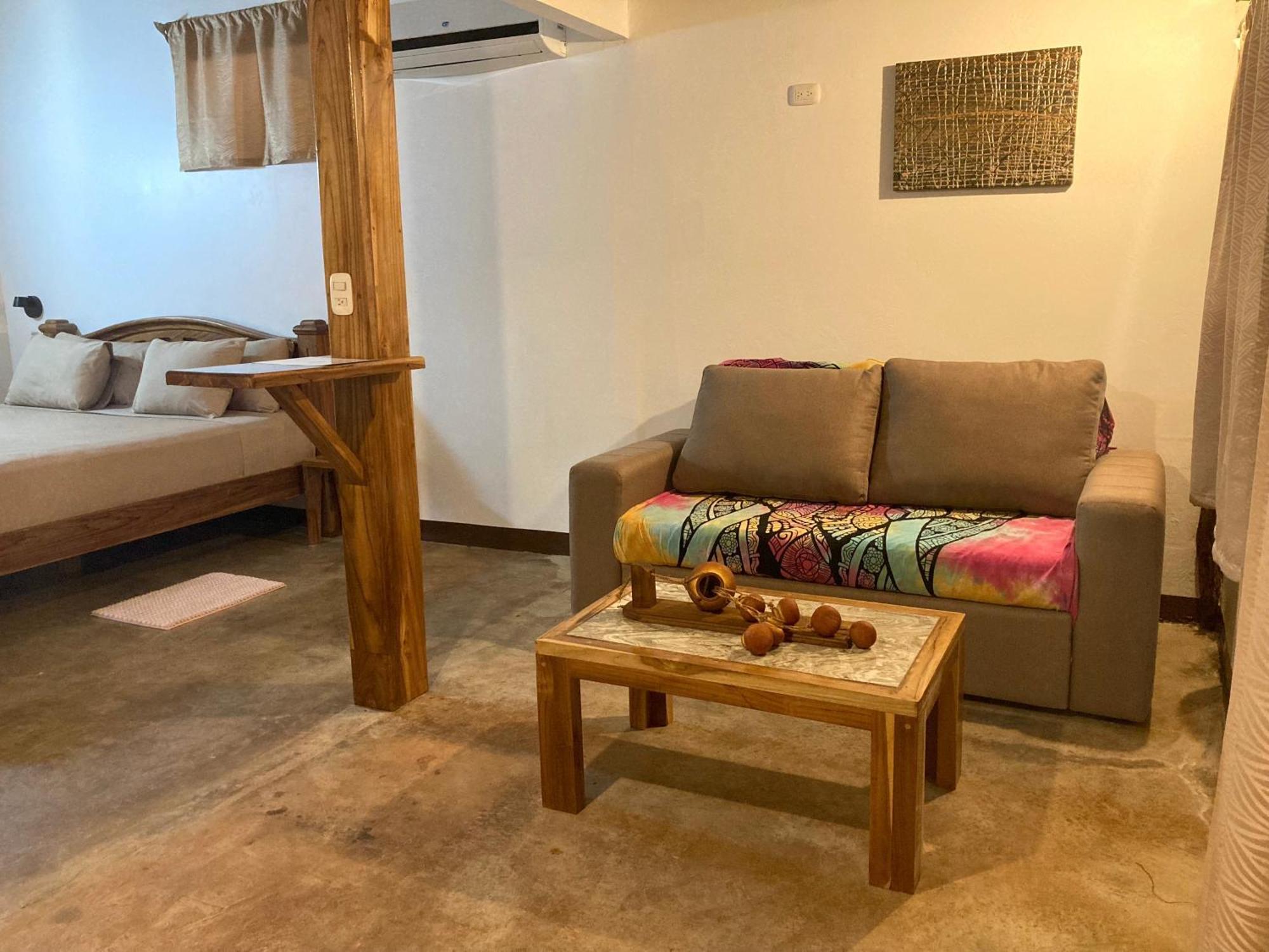 Tamahostel & Glamping 타마린도 외부 사진
