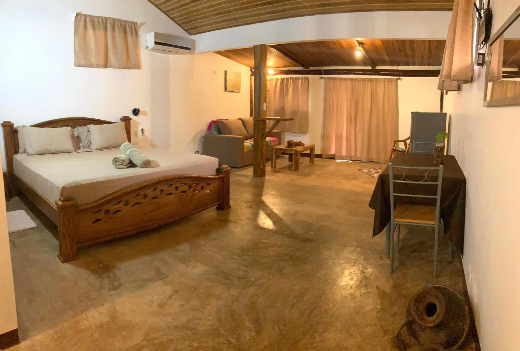 Tamahostel & Glamping 타마린도 외부 사진